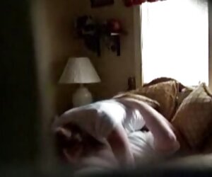 Göl evi bölüm 1 vintage porno cinema (modern aile)