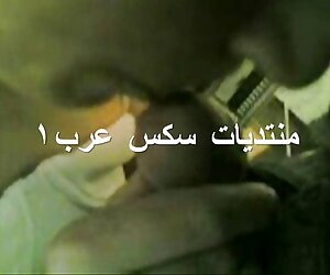 Kırmızı iyi bir retro hd porno kız