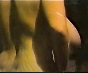 O kelepçelerle başı dertte olan bir kız gibi hissediyorum ya retro porno mom da